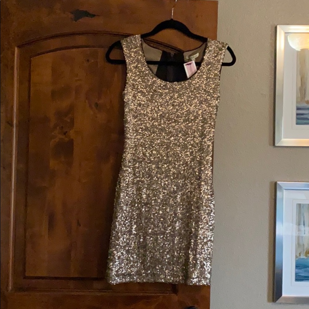 Women’s Party Dress